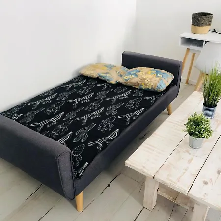 Apartamento 2 Pièces renové au centre NICE place GARILABI PORT Niza